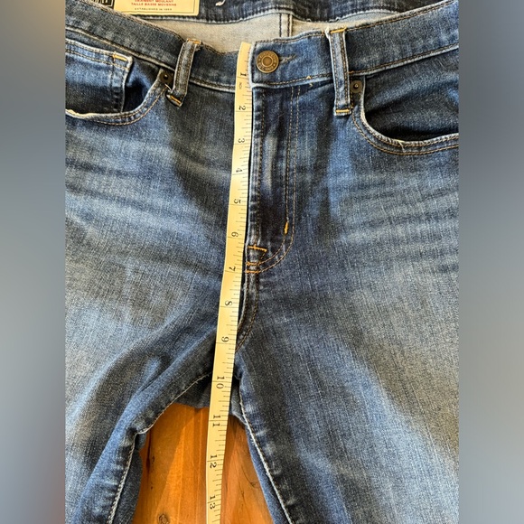 Gap True Skinny Mid Rise Jean - Picture 4 of 6